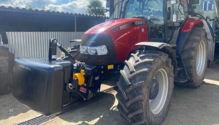 Agricola Calvo  entrega toma de fuerza y pesa original adquirido por Casa Vilela S.C en San Mamés de Lousada ( Guntin )