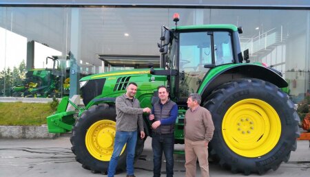 Agrícola Noroeste Entrega john Deere  6175M a MANTEIGA GARCIA