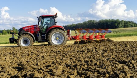 SERVO 4000: El nuevo arado reversible suspendido