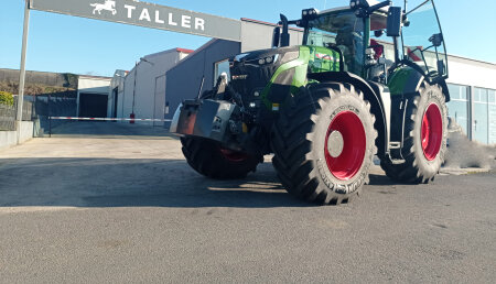 Liste Maquinaria Entrega Fendt 933 Vario a Brandelos S.C. Galega