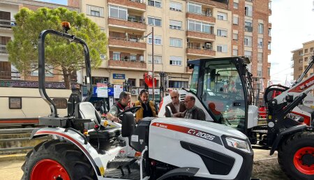 Bobcat ha presentado por primera vez España su nuevo tractor compacto
