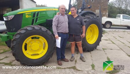 Agrícola Noroeste entrega John Deere 5115M a José Mario