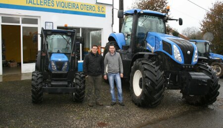 Talleres Viqueira Otero entrega 2 New Holland a Codesal