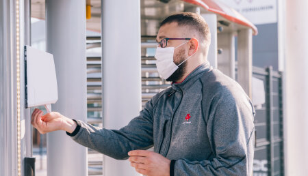 AGCO-Massey Ferguson ha reforzado sus medidas sanitarias para un reinicio de la producción seguro y sostenible en la fábrica de Beauvais este 27 de Abril.