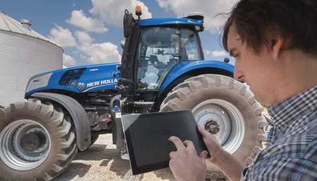 El tractor conceptual autónomo New Holland NHDrive y el nuevo sistema de refrigeración de alta eficiencia cosechan premios en SIMA 2017 