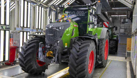 El aniversario de una serie ganadora: Fendt fabrica el tractor número 100.000 de la serie Fendt 700 Vario