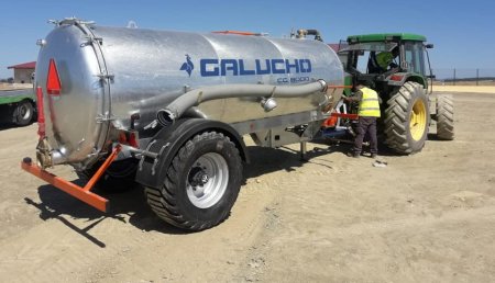 Farming Agrícola entrega  cisterna Galucho CG 8000 a Vereyma Agrícola S.L.  El Cerro de Andévalo (Huelva)