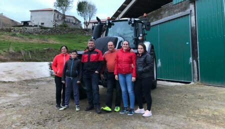 Agrícola Patricio entrega  Valtra T174eV Unlimited a Gelín , de Ganadería Solatorre SC en Esles, Cantabria.