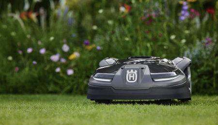 Husqvarna, líder mundial en robots cortacésped, presenta Rewilding Mode, una funcionalidad pionera para potenciar la biodiversidad en nuestros jardines