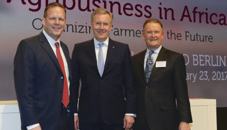 Haciendo posible que los agricultores mejoren su prosperidad agrícola en África