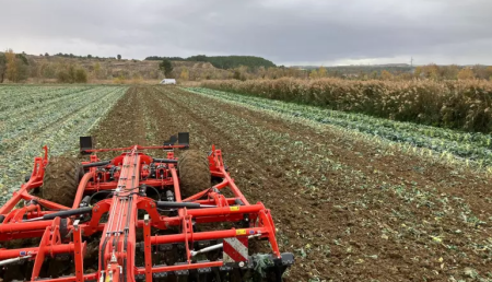 KUHN Ibérica inicia una gira de demostraciones del rastrojador PERFORMER SELECT