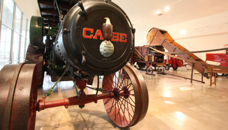 ‘Adopta un tractor’, una iniciativa pionera para fomentar la agricultura entre los escolares aragoneses