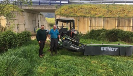 Agrícola Patricio entrega  Fendt Slicer 270P. a Rodrigo de Panca