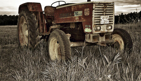 EL IMPULSO A LA MECANIZACIÓN AGRÍCOLA QUE NO LLEGA 