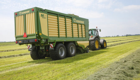 NOVEDAD EN AGRITECHNICA: NUEVA SERIE DE REMOLQUES KRONE MX