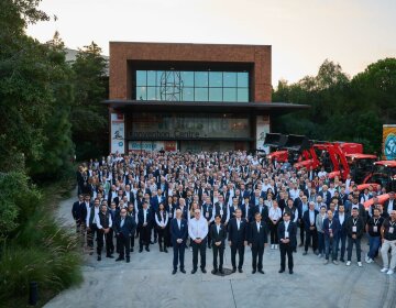 Kubota celebra 50 años en Europa homenajeando a los Concesionarios y Distribuidores con un evento exclusivo