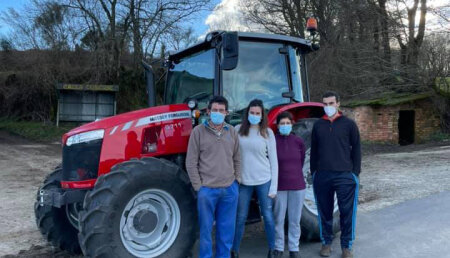 Agricola Suarez entrega Massey Ferguson 5711 a Gonzalez Gómez