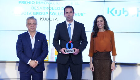 Kubota recibe el Premio LA RAZÓN a la Innovación por el desarrollo del Centro de Soluciones del Grupo Kubota 