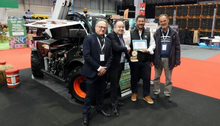 Premiado el manipulador Bobcat TL25-60 en la Feria ABANCA CIMAG-GANDAGRO