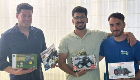 MaquetasAgri reúne a aficionados de toda España en su primera gran quedada en Jaén (Peal del Becerro)