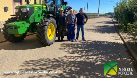 Agrícola Noroeste entrega John Deere 6130M  a Felipe