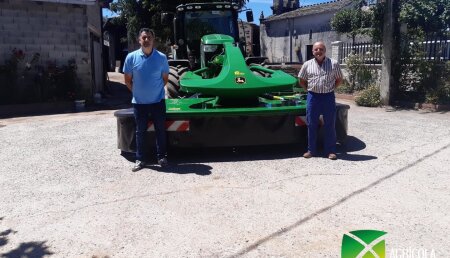 Agrícola Noroeste entrega John Deere  F310R a Pacio San Antolin