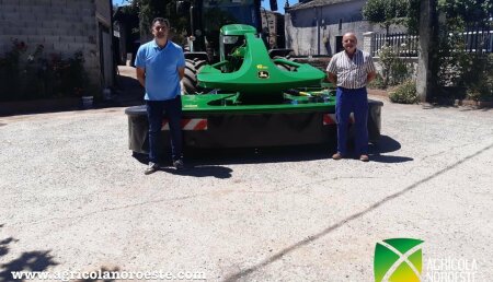 Agrícola Noroeste entrega John Deere  F310R a Pacio San Antolin