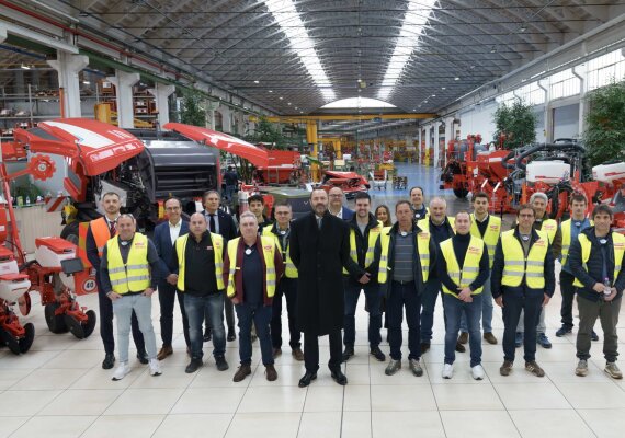 Profesionales del sector agrario conocen la excelencia tecnológica italiana en maquinaria agrícola de Maschio Gaspardo