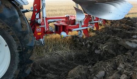 Kongskilde lanza el revestimiento EasyClean para los cuerpos de arado. 