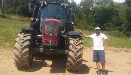 Millares Torron Entrega a Argimiro de Castroverde, Valtra N154