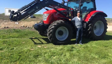 Talleres Argasa Entrega McCormick X7.650 y gps Trimble GFX750 y Tenías TE40 A  a Abel Laguna
