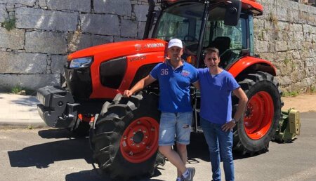 Tecnor Lalin Maquinaria entrega kubota  M 5091 Q a Servicios agricolas y forestales Marcos de Chamosa en Forcarei