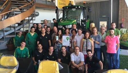 Agricola Castellana colabora con el día de la cuestación (AECC Valladolid)   para luchar contra el cancer.