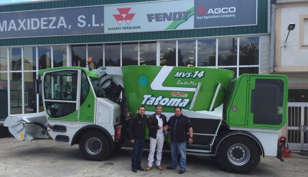 Maxideza entrega un Carro Tatoma a la Coop Ntra Señora Perpetuo Socorro (Arzua)