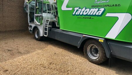 Agricola Matova Entrega a Granxa Capilla de Mens, Tatoma Duplomix