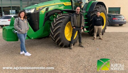 Agrícola Noroeste  entrega John Deere 8280