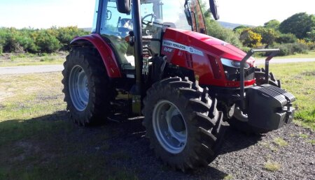 Agricola Suarez entrega MASSEY FERGUSON 5711S.