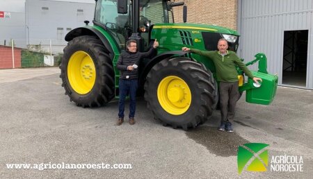 Agrícola Noroeste entrega John Deere 6175R a Jose Ramon