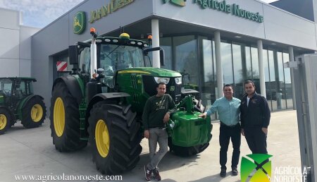 Agrícola Noroeste ENTREGA  John Deere 6175R a Carlos y Alvaro