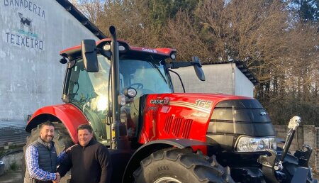 Agricola Calvo entrega  CASE IH PUMA 165 a GANADERÍA TEIXEIRO , S.C en Vilaxuste ( Portomarin )