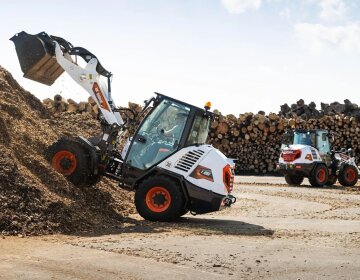 Bobcat presenta las nuevas cargadoras compactas de ruedas L100 y L85 actualizada en GaLaBau