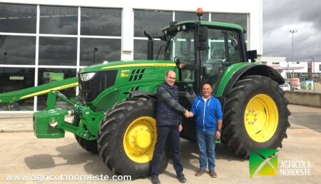 Agrícola Noroeste entrega John Deere 6155M a Jose Alberto
