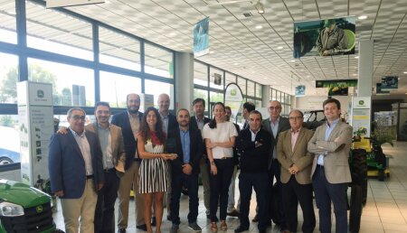 John Deere premia al concesionario TAJADA BARRIO, S.L. por su plan de marketing de posventa