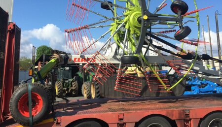 Talleres Agrícolas Mata entrega a Servicios agrícolas y forestales Avelino, Claas liner 2800