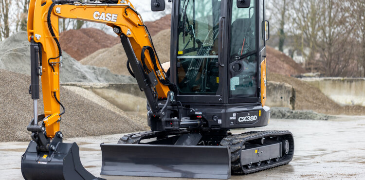 CASE lanza la CX38D de altas prestaciones como el vigésimo modelo de su amplia gama de miniexcavadoras