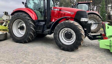 Agricola Matova Entrega a Ganadería Pastora este Puma 225 CVX