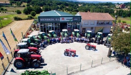 Maxideza entrega 12 Tractores de la marca Fendt y Massey Ferguson