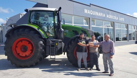 Maquinaria LISTE entrega Tractor Fendt 936 Vario Profi de 360CV a la cooperativa ARANXES de Monfero