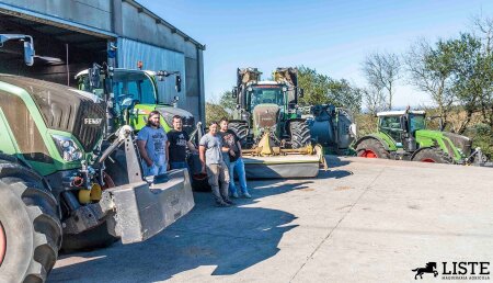 Maquinaria LISTE Entrega Fendt 720 Profi Plus Varioguide RTK a la Cooperativa ARANXES SCG de Aranga-A Coruña.