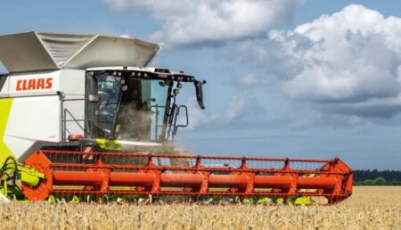 CLAAS continúa desarrollando la serie TRION y añade el nuevo modelo superior TRION 760
